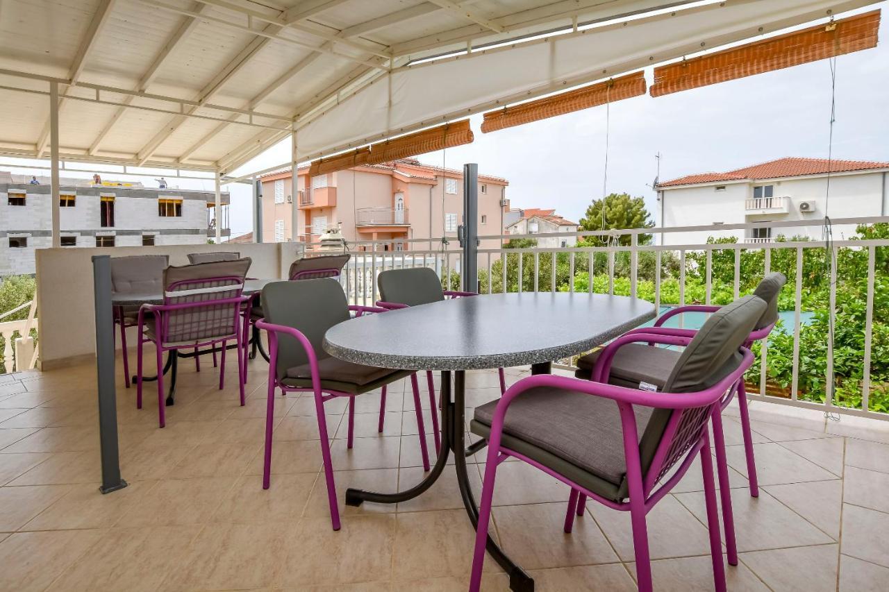 Apartment Kucinic Rogoznica  Bagian luar foto